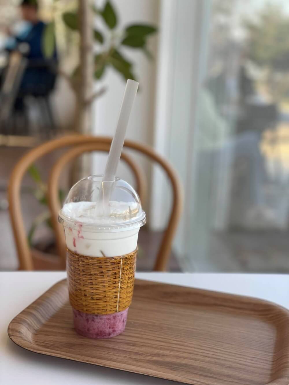 천안 서북 성거 커피 맛집 카페 이숲 - 딸기 라떼