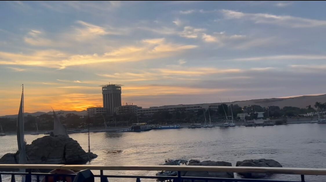 AMWAJ Livingstone Nile Cruise