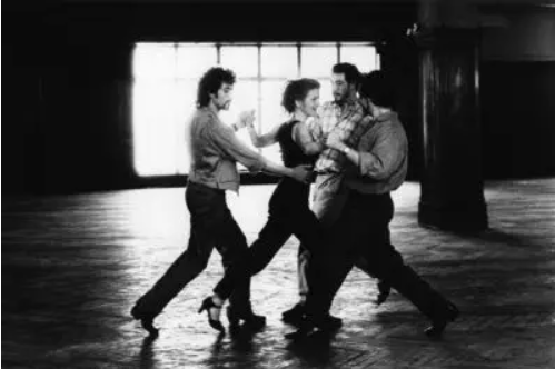 파트너와의 교감: 탱고에서 중요한 &lsquo;임프로비제이션&rsquo;