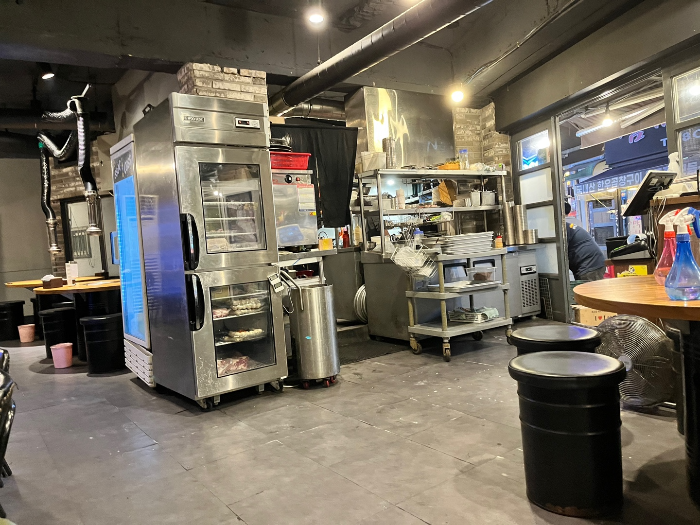 돼지꿈을꾸다 내부 모습 2