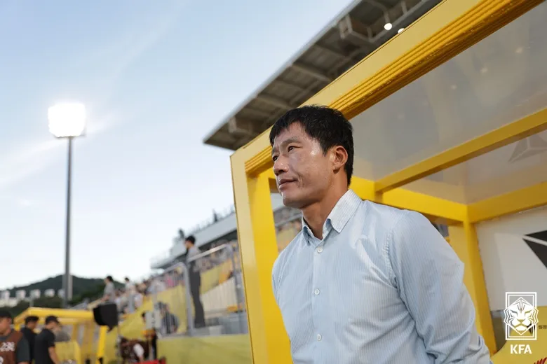 광주FC 이정효 감독