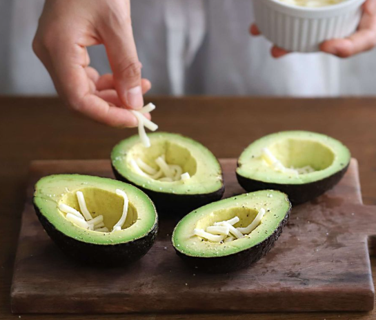 아보카도 맛있게 먹는 법 &ndash; 다이어터도 반할 레시피 모음