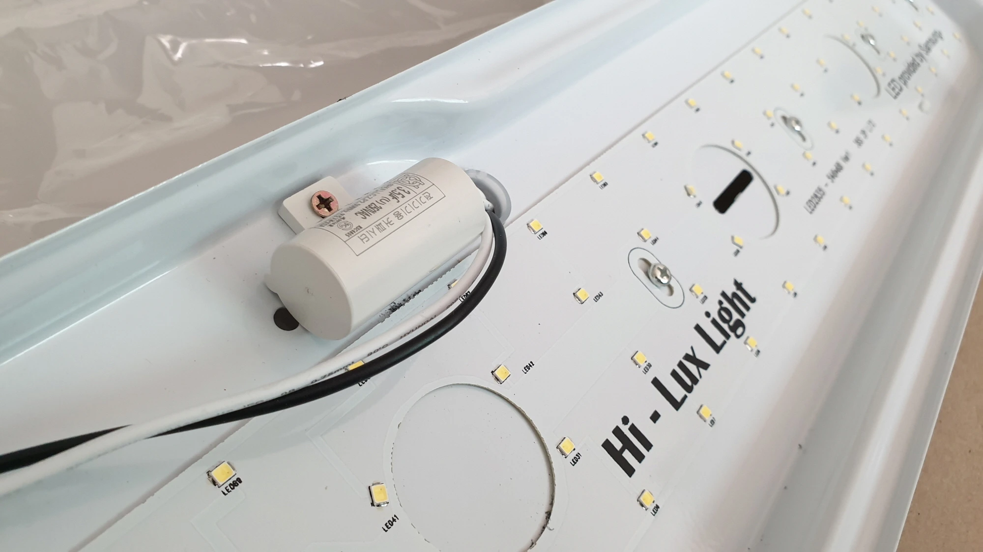 LED 전등 잔광콘덴서