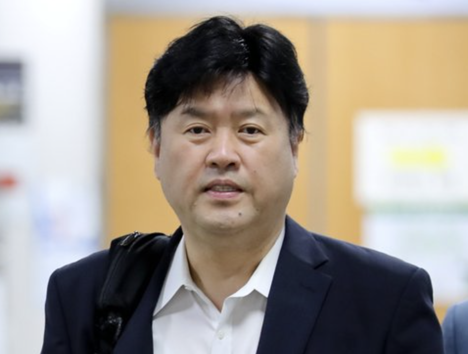 김용 프로필