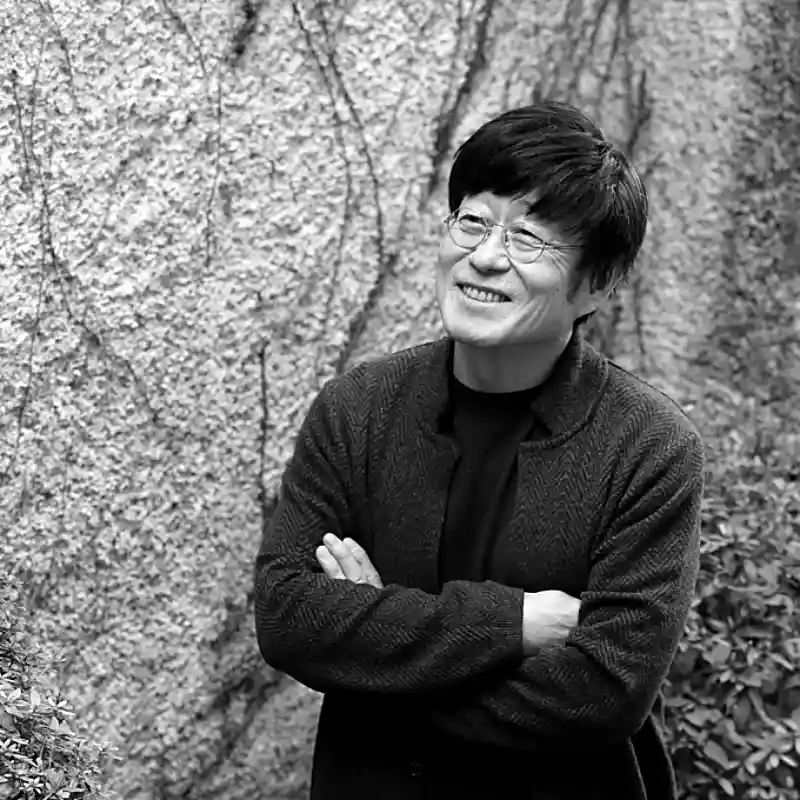 완벽한 가족에 출연하는 김창완