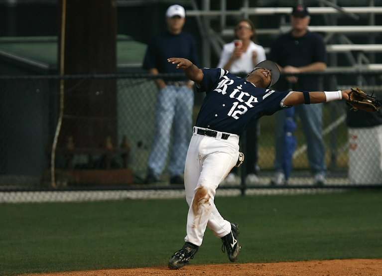 프로야구 외야수들의 훈련방식 관련 사진