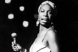 니나 시몬(Nina Simone)과 1971년 발표한 「Here Comes the Sun」