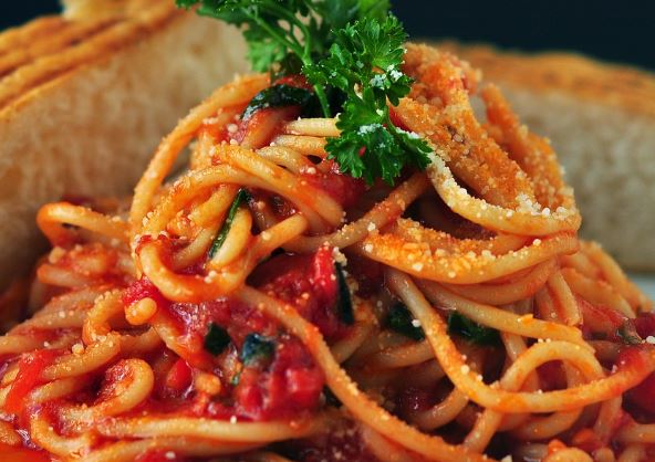 두부 블록 고추장 파스타