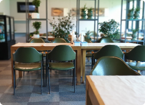 간고등어 실내 이미지 출처: 산으로간고등어 홈페이지