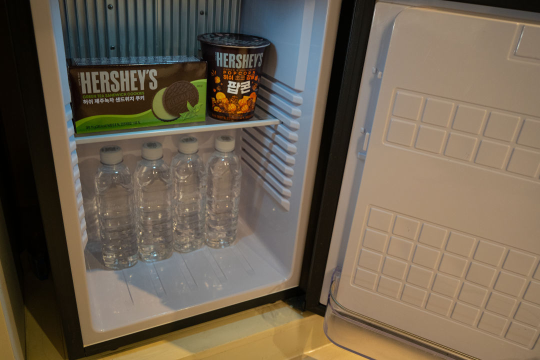 디아넥스 호텔 무료 미니바