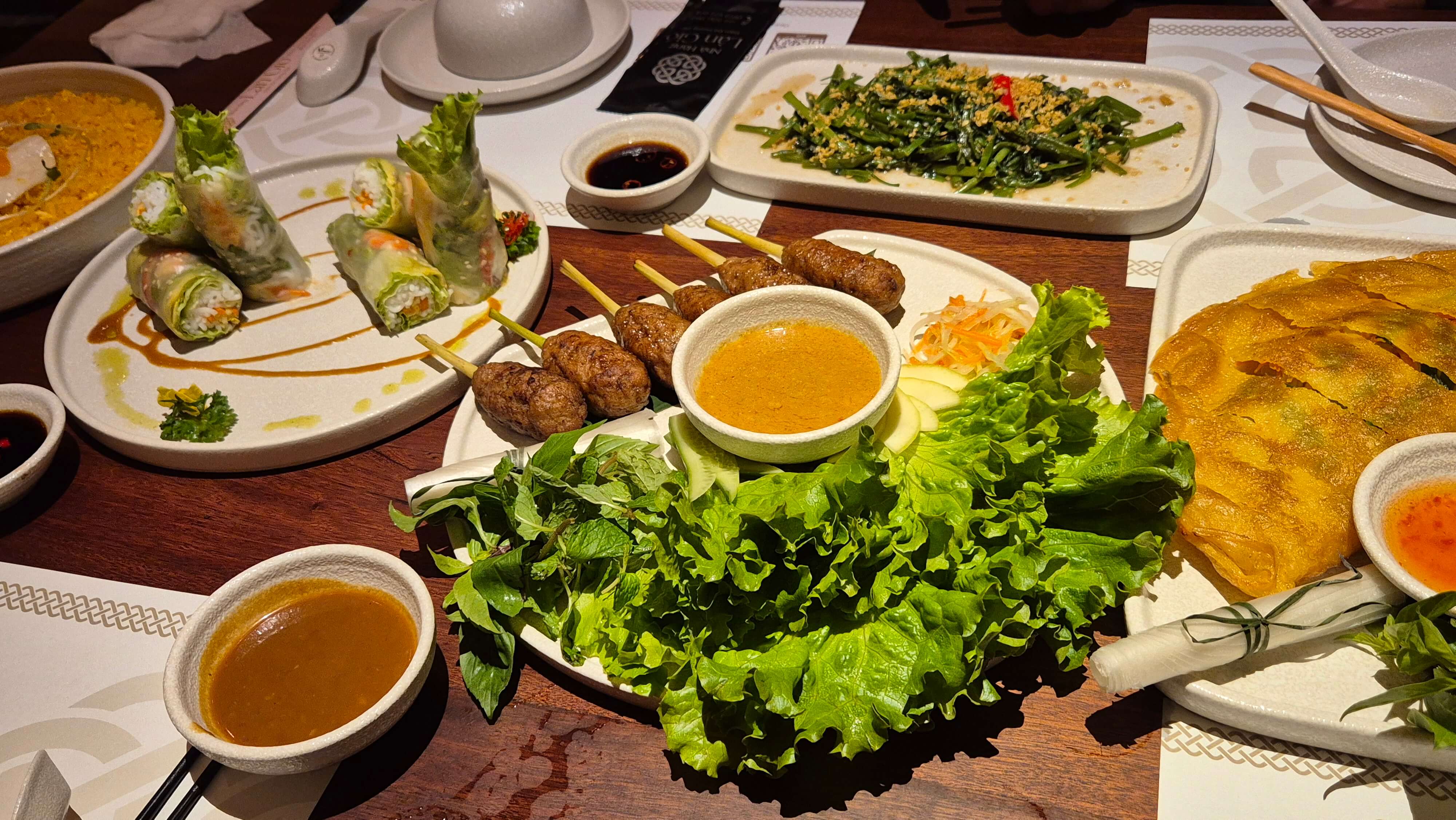 란조 Nhà hàng Làn Gió