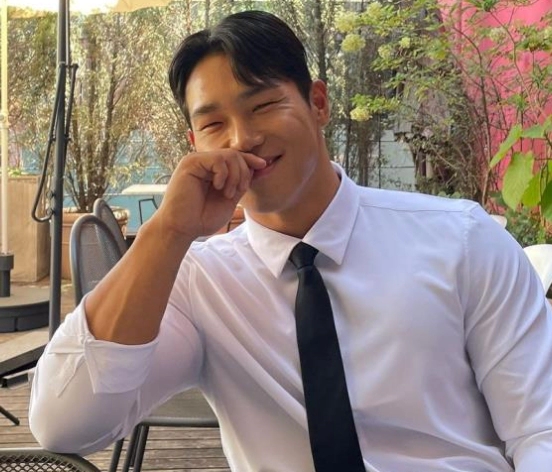 윤성빈 지효 열애설