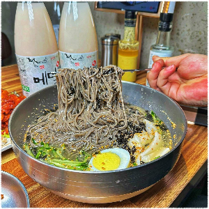기와메밀막국수