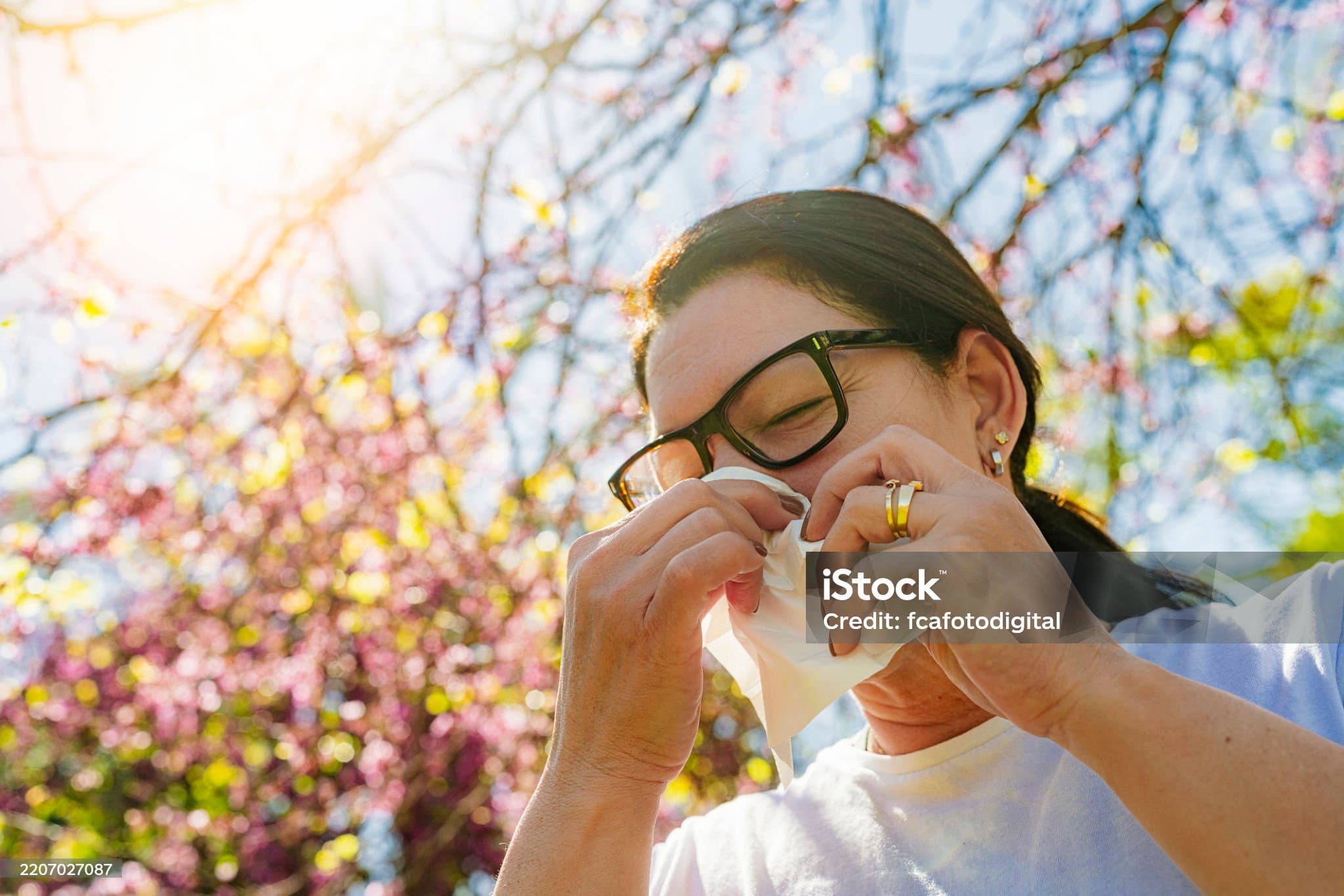봄 알레르기와 비염을 완화시켜 줄 수 있는 제품 10가지와 실생활 습관 예방
