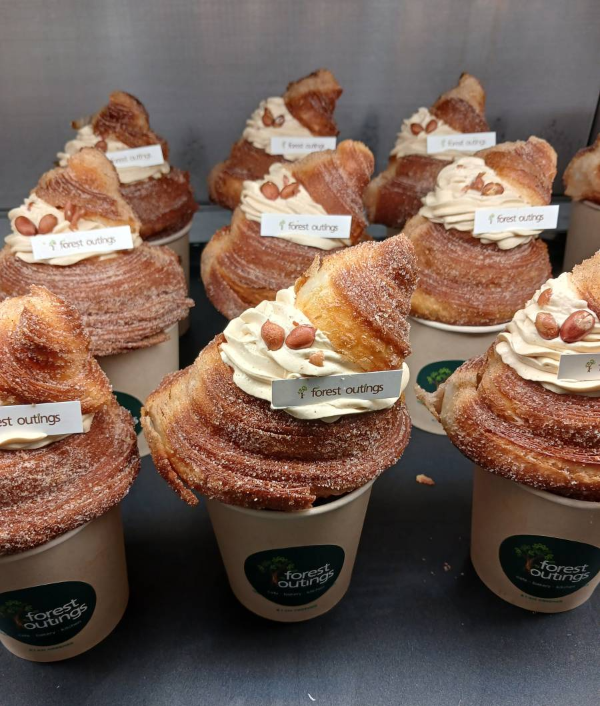 아웃팅스 땅콩 빵