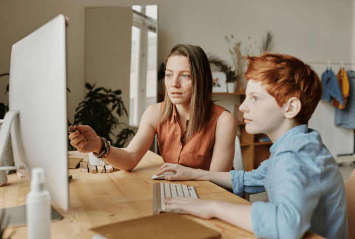 학생-돌봄-교사