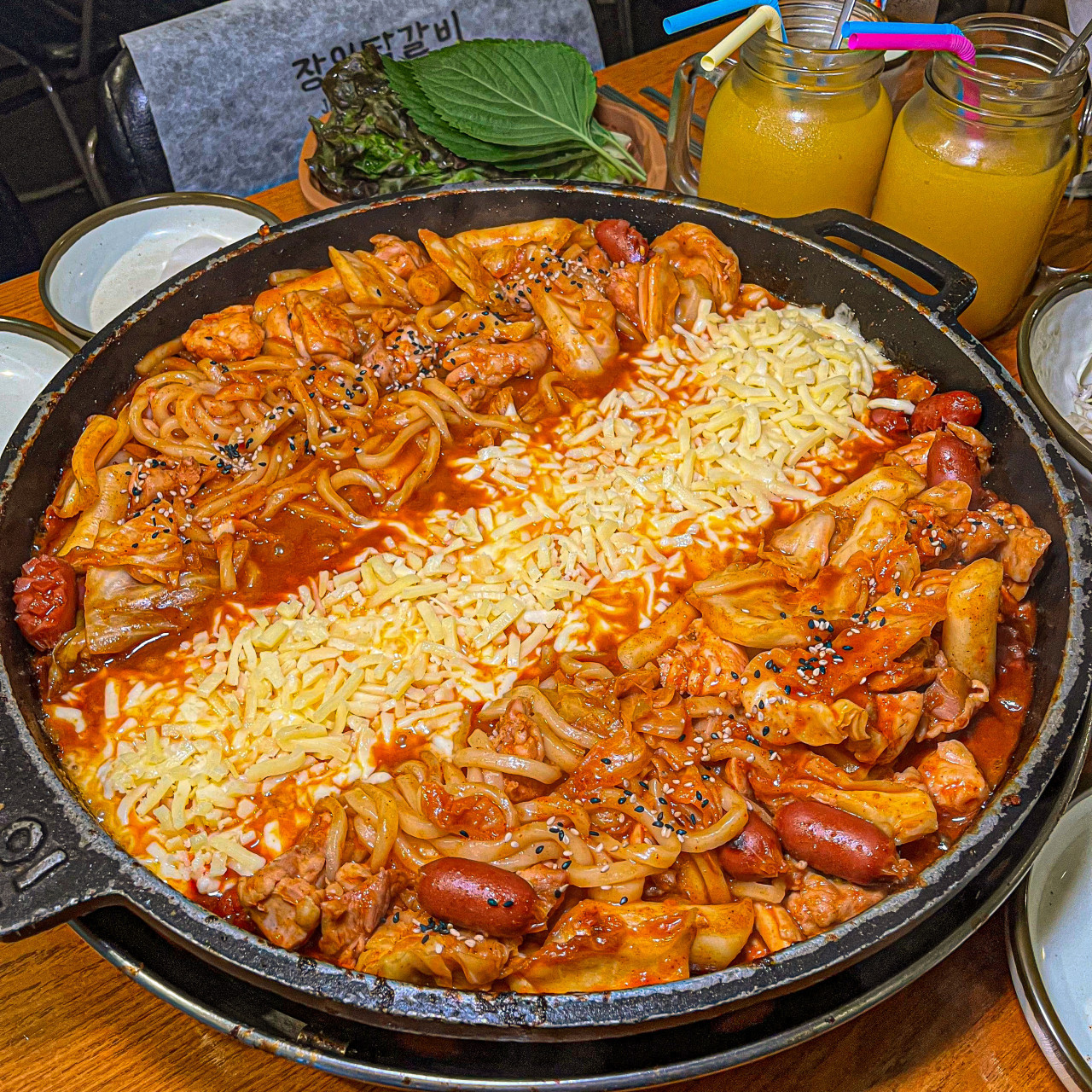 장인닭갈비 홍대2호점