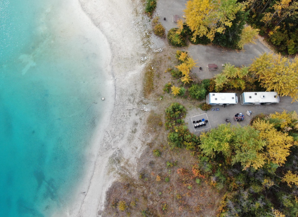바다가 보이는 남부 캠핑장에 대한 이미지
