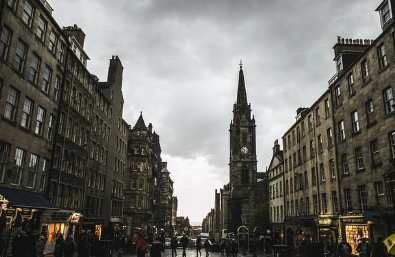 중세 건축 기술과 현대 건축: 지속 가능성의 원칙