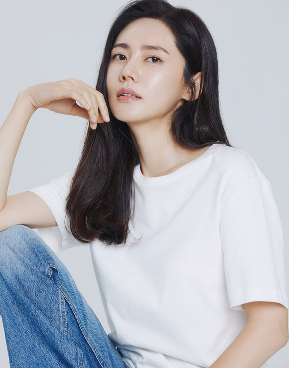 배우 추자현이 '견우와 선녀'에서 무속인으로 분한다. [사진=BH엔터테인먼트]
