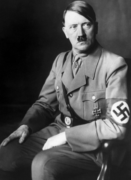 아돌프 히틀러의 유대인 학살의 대외적인 이유