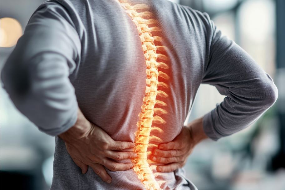 허리디스크 온 남성