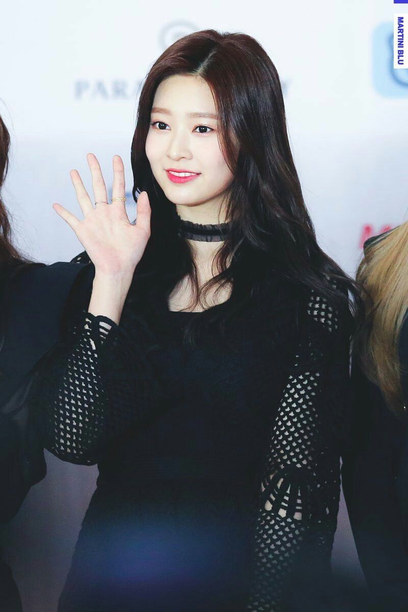 아이즈원 김민주 최애사진