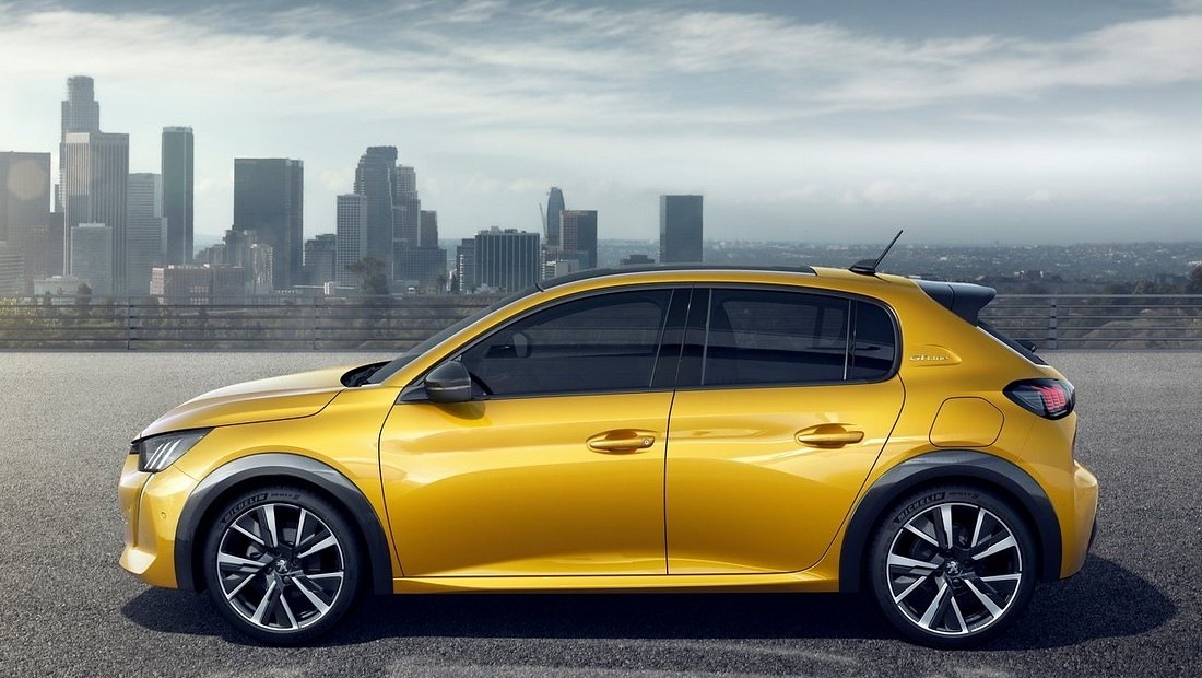 푸조 Peugeot 208 리콜 측면사진 출처 다음자동차