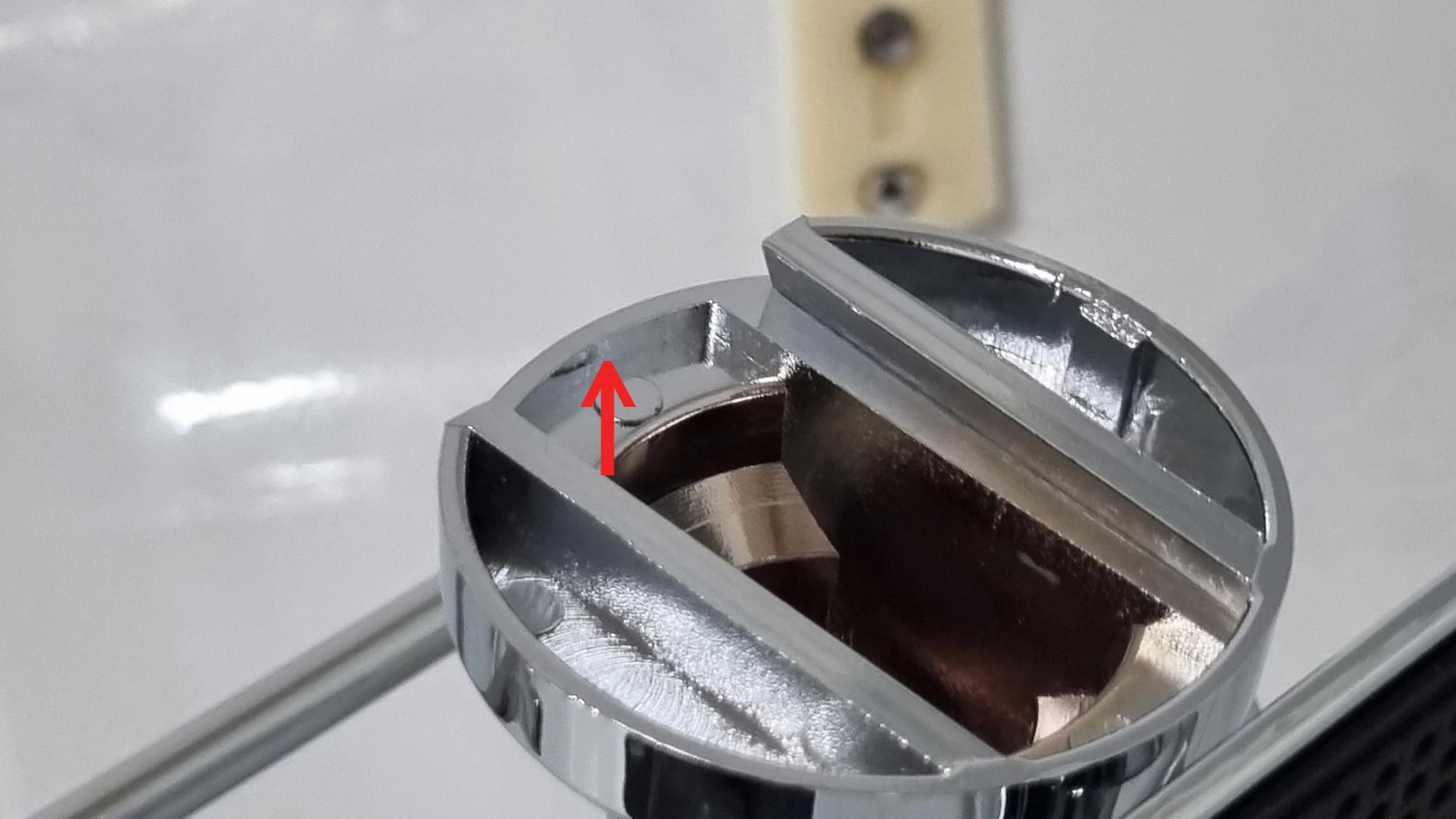 휴지걸이 안쪽 모습