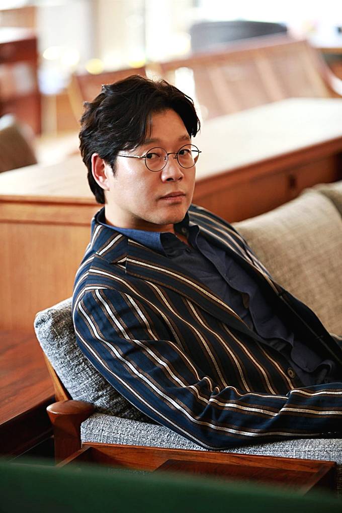 유재명