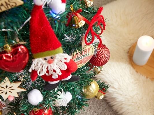 트리 소품 사진