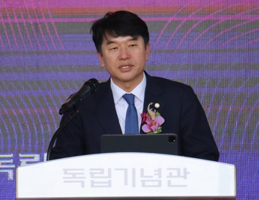 문진석 국회의원 프로필 나이 고향 학력 재산 지역구 페이스북