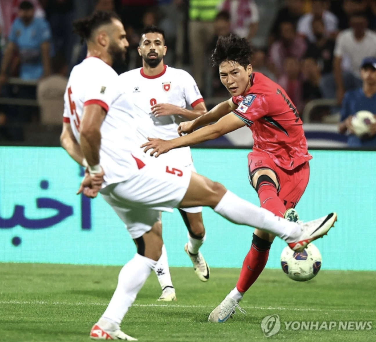 패스 성공률 100% 보여준 배준호