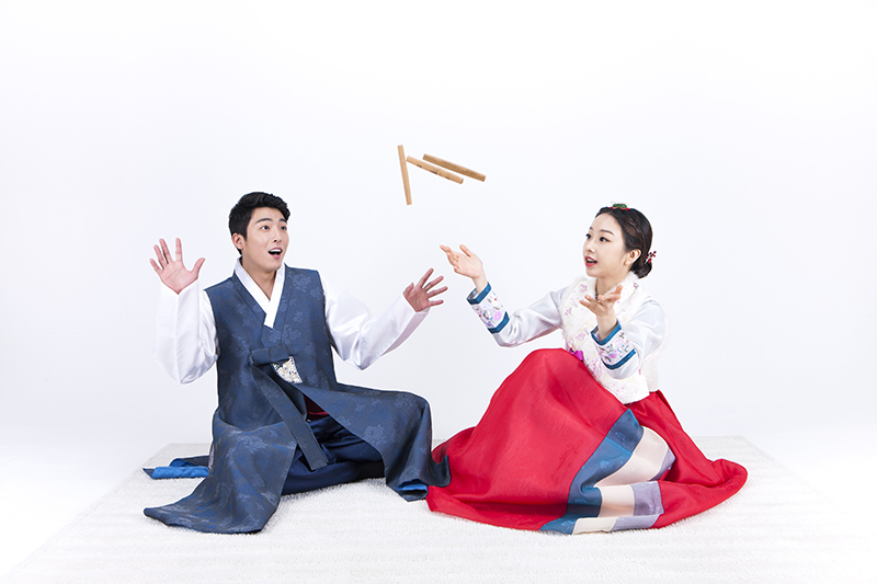 설연휴-임시공휴일-1월27일-윷놀이