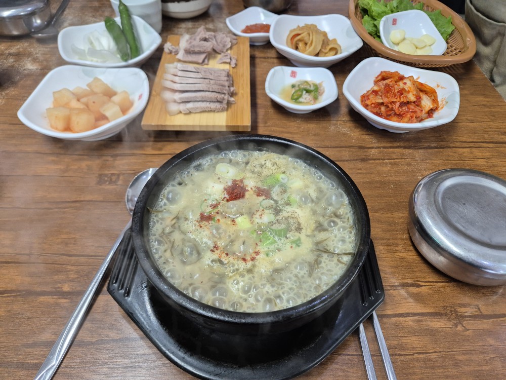 몸국