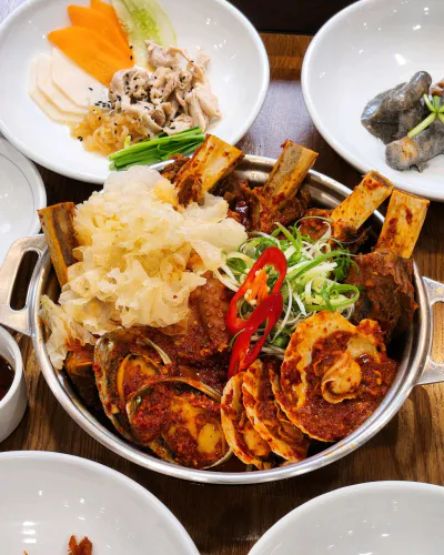 고수의 부엌 더덕 해물 갈비찜