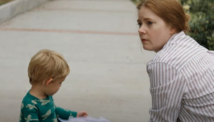 코미디 영화추천 나이트비치 줄거리 결말 리뷰 등장인물(에이미 아담스, 스쿳 맥네이리)