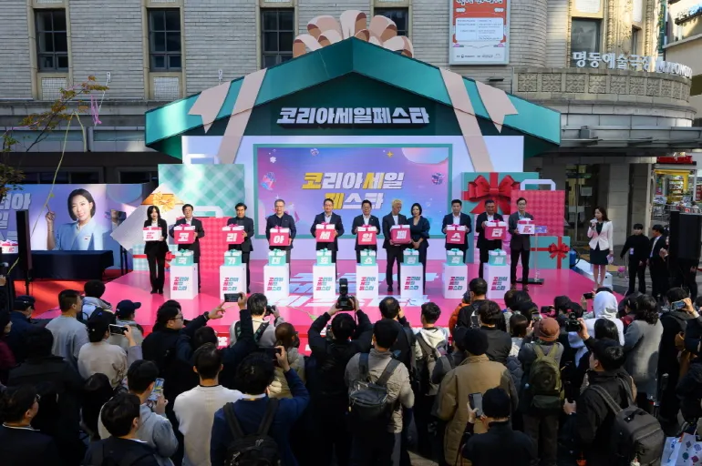 코리아세일페스타 2024 개막 퍼포먼스 현장