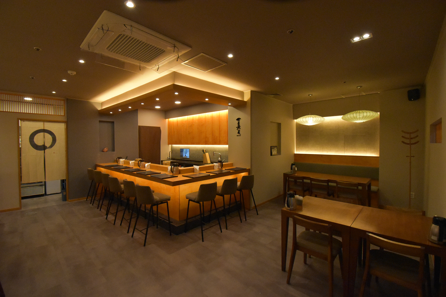 스시집인테리어