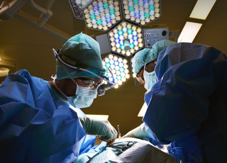 눈 침침함 해결, 루테인 복용법 제대로 알아보기