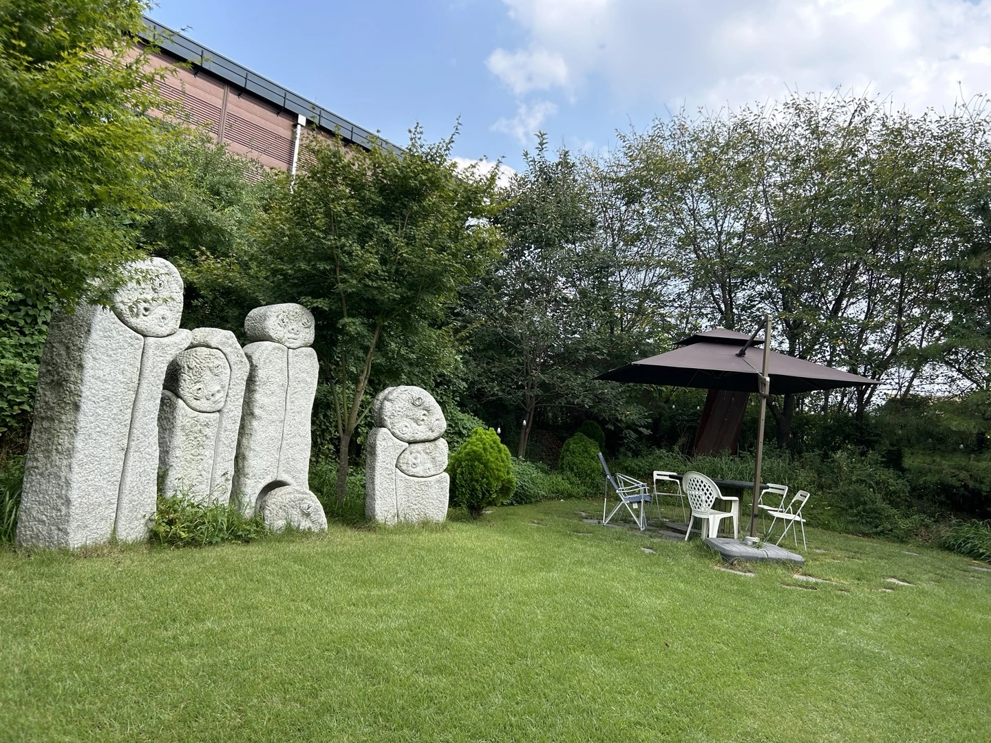 반려견 동반 여행 파주 시티 댕 투어 기획 코스 소개! 일정 시간 신청 참가 예약 방법 비용 헤이리예술마을 퍼피힐 힐링그라운드