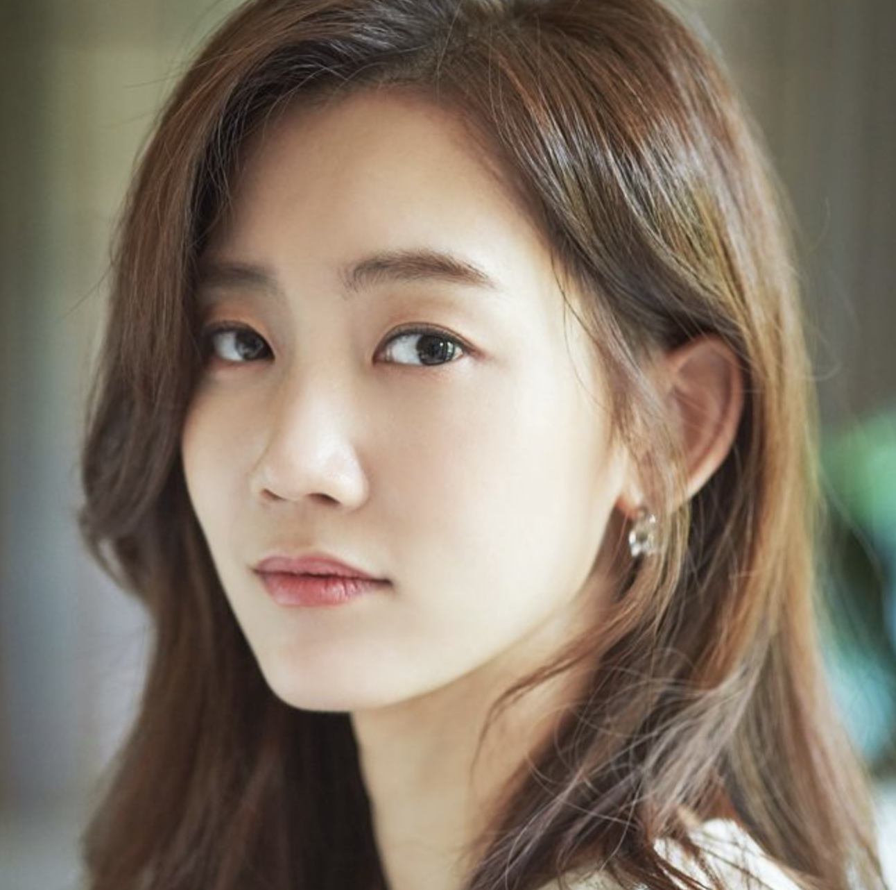 신현빈 프로필