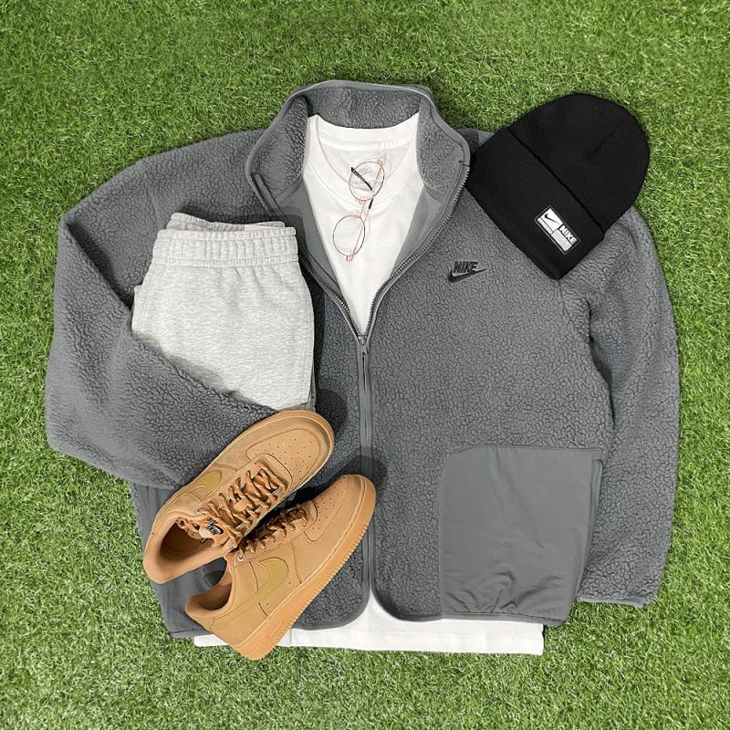 나이키(NIKE) 후리스 뽀글이 윈터라이즈드 셰르파 집업 자켓