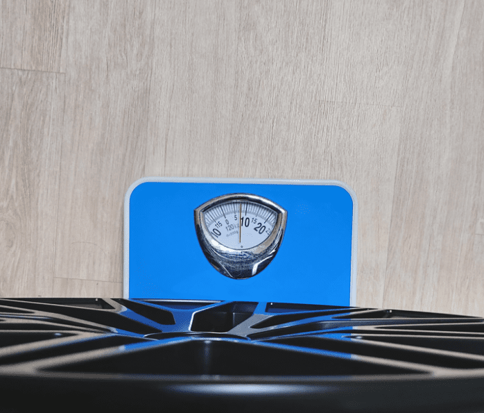 QM5 차량에 사제 단조휠 장착