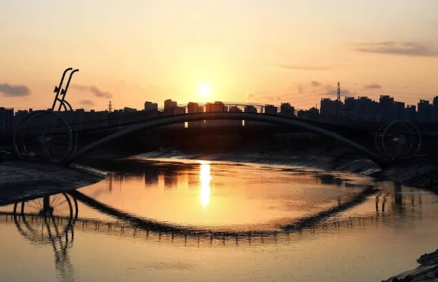 경시 시흥 자전거다리, 사진 출처 : 한국관광공사