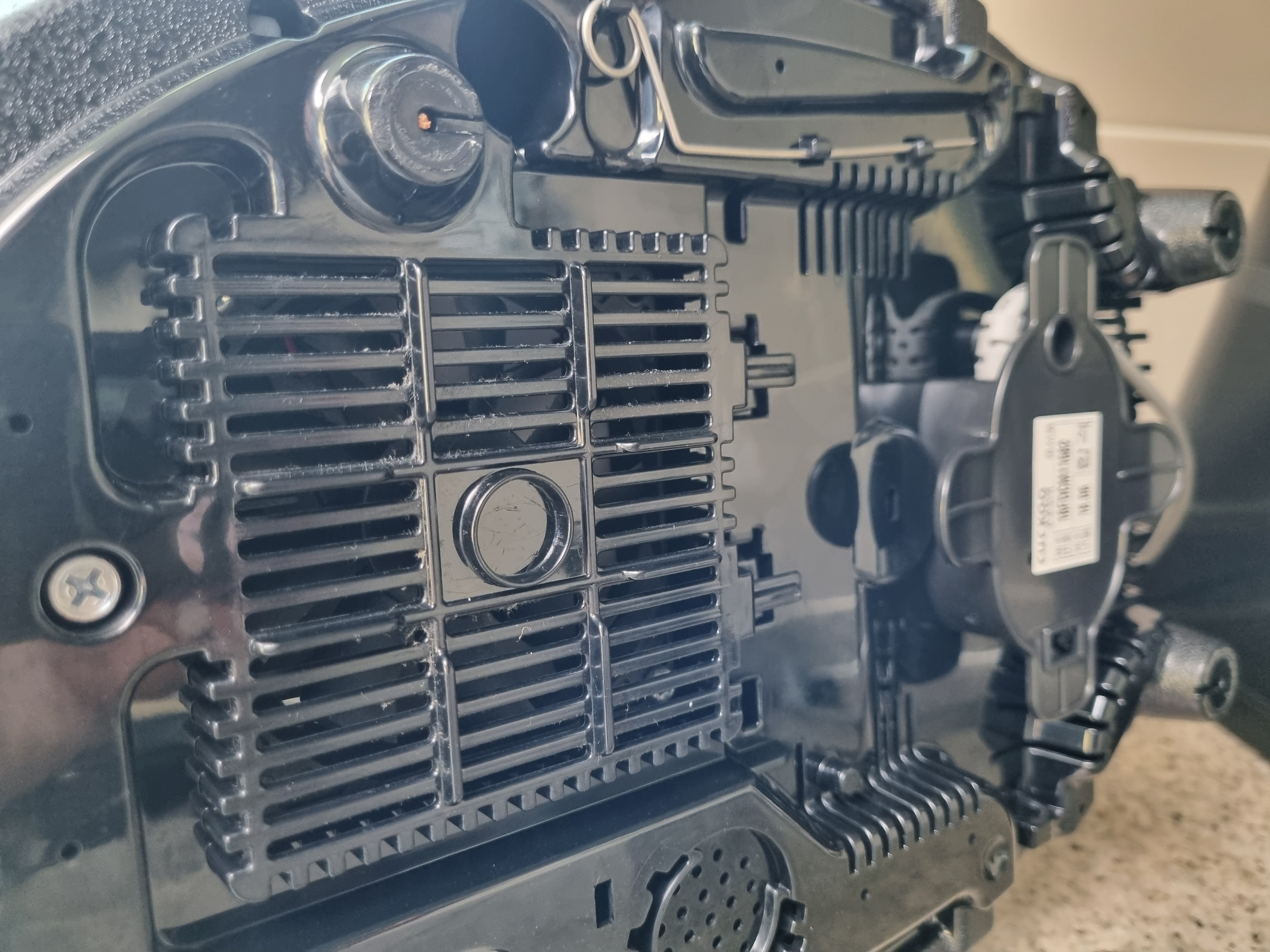 쿠쿠 밥솥 아래