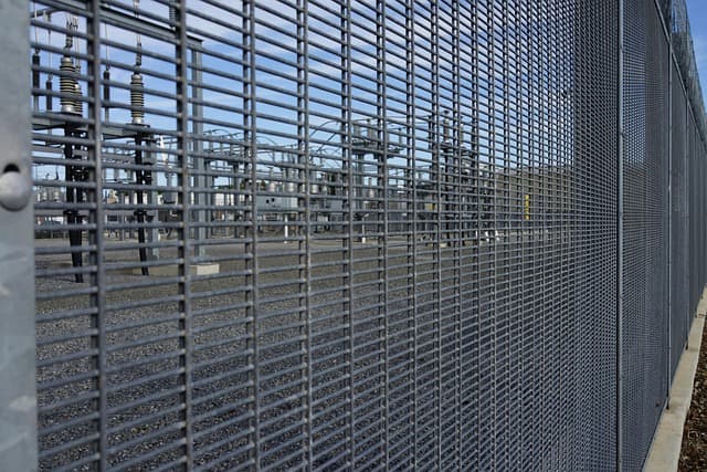 위험물산업기사 자격증: 화학&middot;에너지 분야의 필수 자격-필기&amp;#44;실기 시험일정