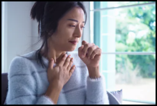 코로나 목 간지러움