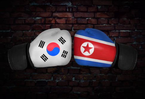 연평도 포격 사건의 원인과 사고 과정, 피해 상황, 국제 사회 반응, 이후 변화.