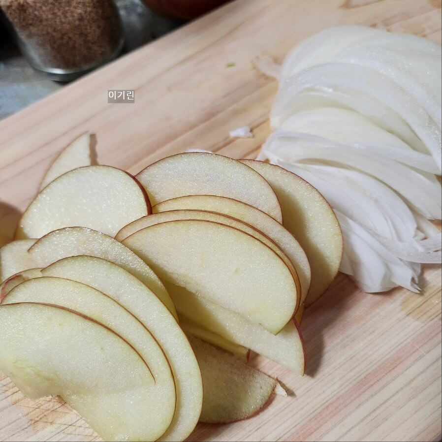 입맛을 돋아주는 돋나물 사과 무침 만드는 법 봄나물 효능